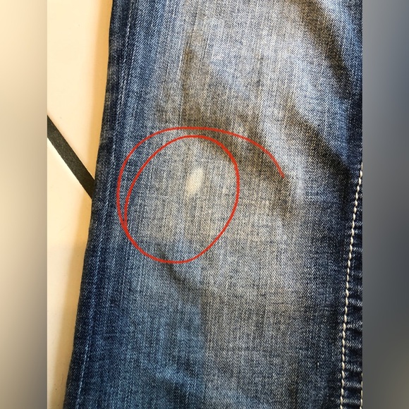 Miss Me ladies size 26 jeans Signature Boot Cut with feather detail - Picture 7 of 7